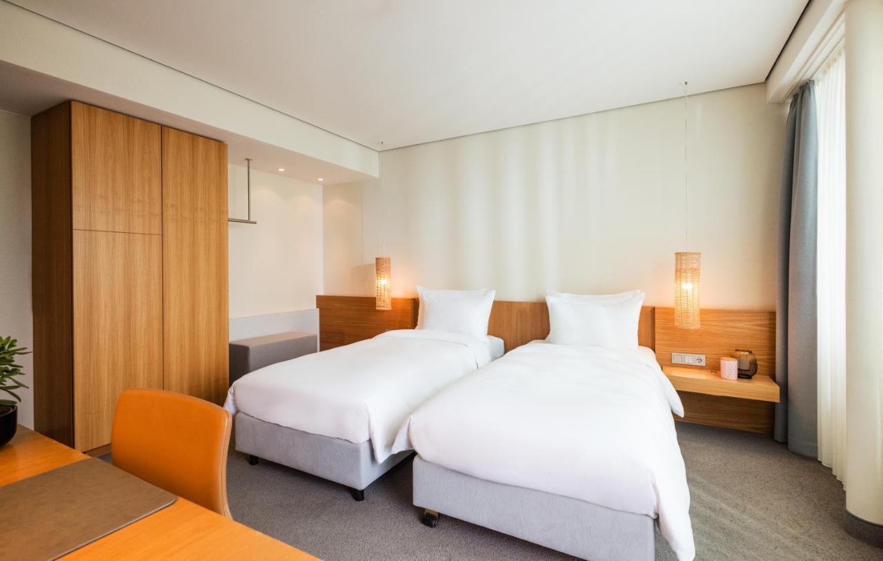 Twin Room High Floor